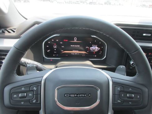 New 2026 GMC Sierra 1500 Denali w/ Denali Reserve Package AWD/4WD image 20