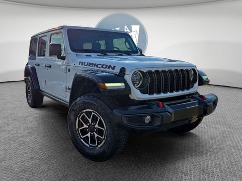Used 2024 Jeep Wrangler Unlimited Rubicon AWD/4WD image 1