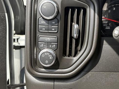 Used 2023 GMC Sierra 1500 Pro w/ Pro Value Package image 16