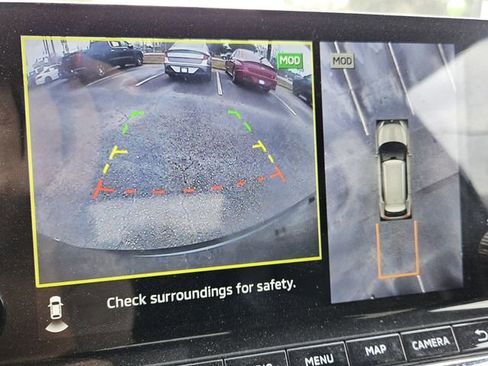 Used 2024 Mitsubishi Outlander SE image 9