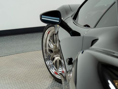 Used 2019 Ferrari 488 Pista Coupe RWD image 40