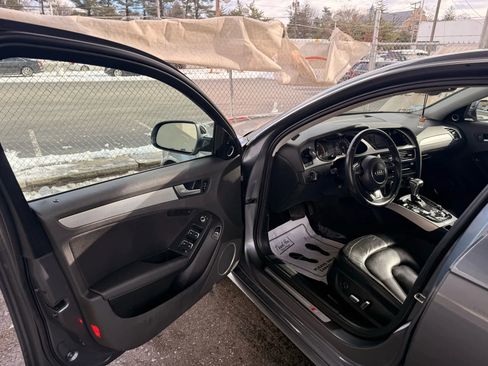 Used 2016 Audi A4 2.0T Premium Plus w/ Technology Package image 14