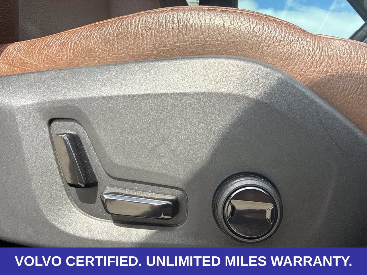 Used 2023 Volvo XC90 B6 Plus w/ Protection Package Premier AWD/4WD image 21