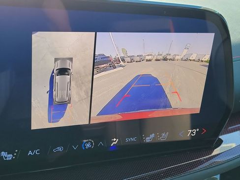 Certified 2024 Chevrolet Traverse RS w/ LPO, Floor Liner Package image 14