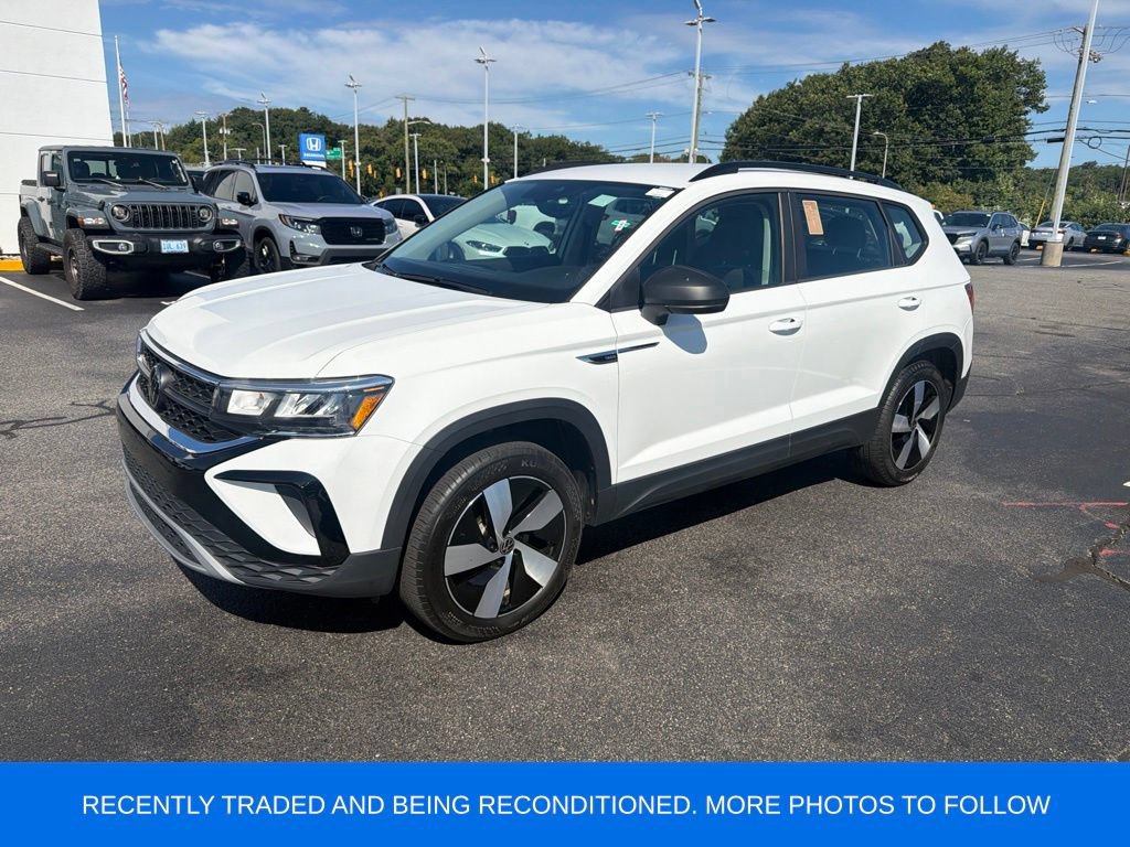 Used 2024 Volkswagen Taos S AWD/4WD image 2