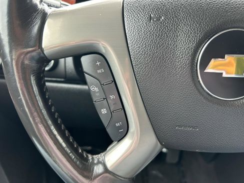 Used 2013 Chevrolet Suburban LTZ AWD/4WD image 30
