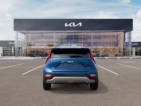 Certified 2025 Kia Niro SX Touring FWD image 5