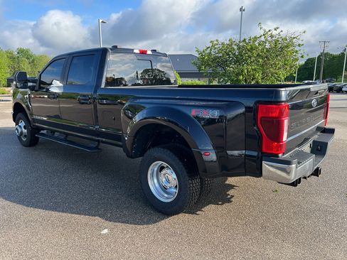 Used 2022 Ford F350 XL w/ STX Appearance Package AWD/4WD image 6