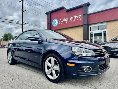 Used 2012 Volkswagen Eos Lux FWD image 2