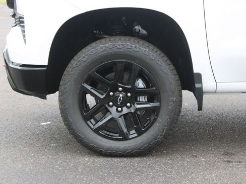 New 2026 Chevrolet Silverado 1500 LT Trail Boss w/ LT Trail Boss Premium Package AWD/4WD image 18