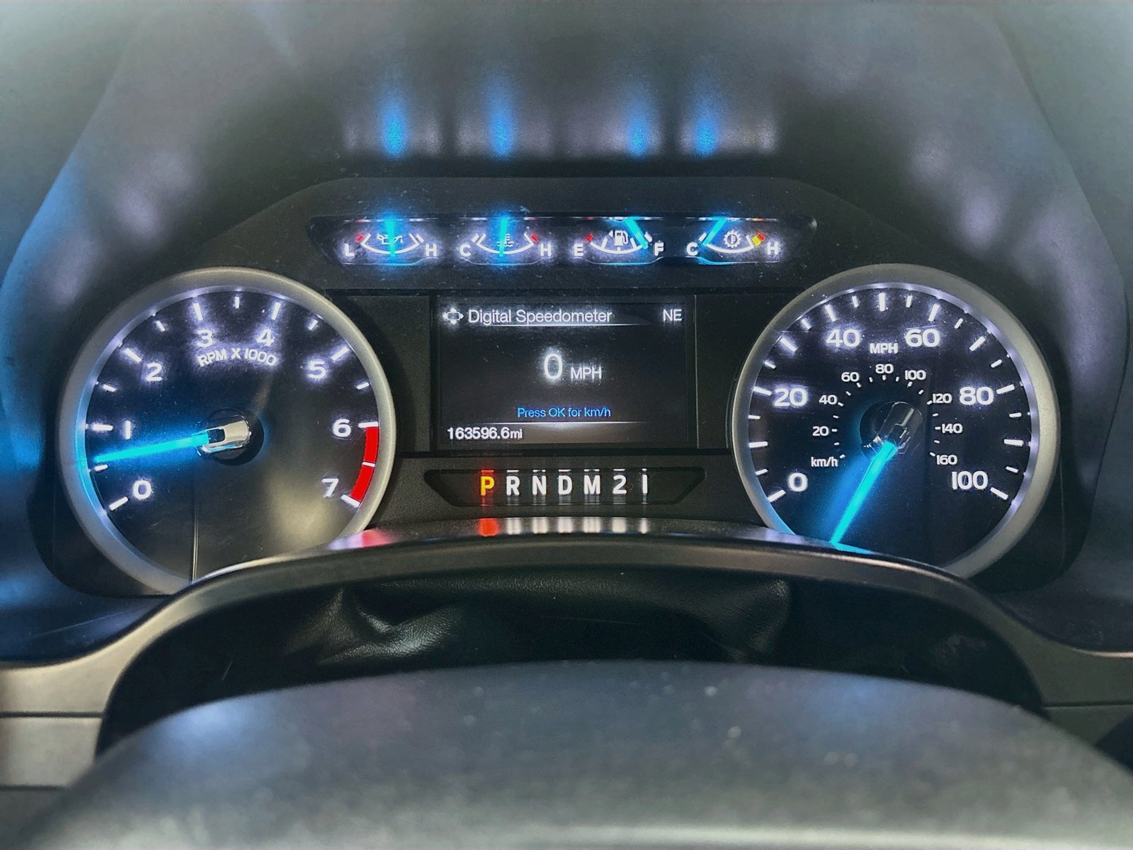 Used 2017 Ford F250 XLT w/ FX4 Off-Road Package AWD/4WD image 12