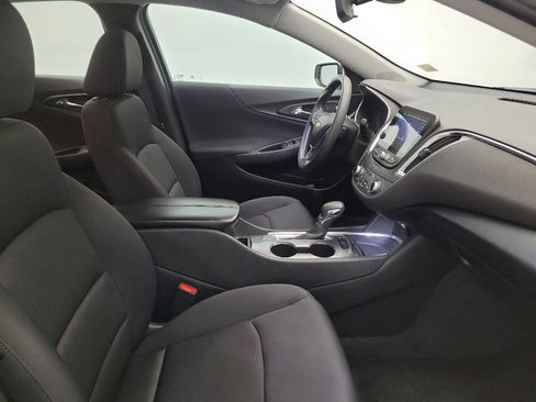 Used 2021 Chevrolet Malibu LT FWD image 21
