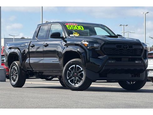 New 2026 Toyota Tacoma TRD Sport AWD/4WD image 2