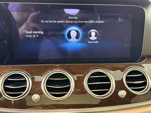 Used 2021 Mercedes-Benz E 350 E 350 image 34