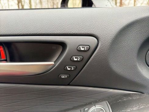 Used 2022 Lexus IS 300 300 w/ Premium Package image 17