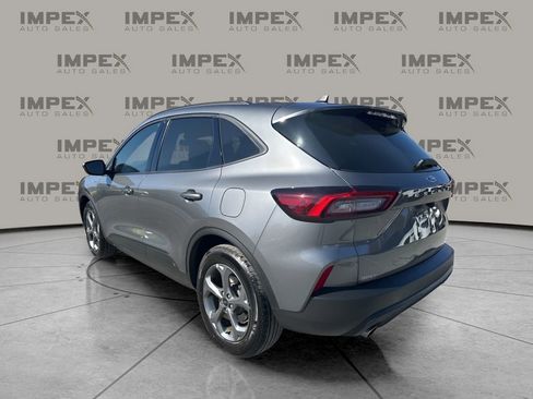 Used 2025 Ford Escape ST-Line image 3