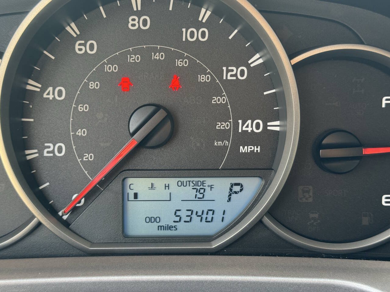 Used 2016 Toyota RAV4 LE AWD/4WD image 18