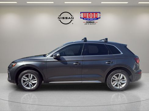 Used 2022 Audi Q5 2.0T Premium w/ Convenience Package AWD/4WD image 5