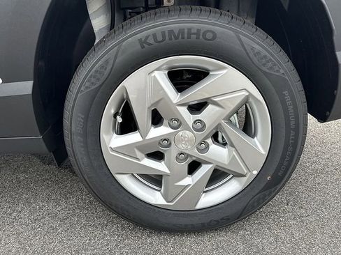 Certified 2025 Hyundai Kona SE AWD/4WD image 41