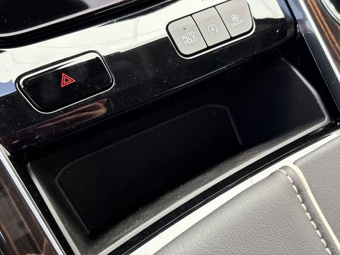 New 2026 Cadillac Escalade Luxury image 29