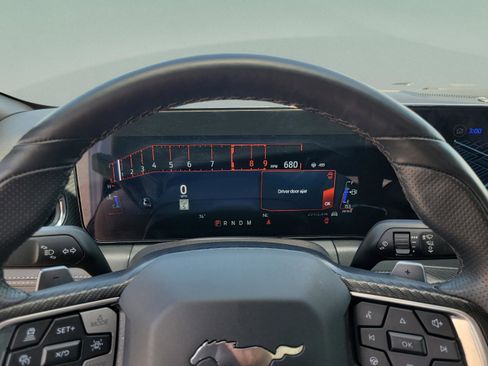 Used 2024 Ford Mustang GT Premium image 13