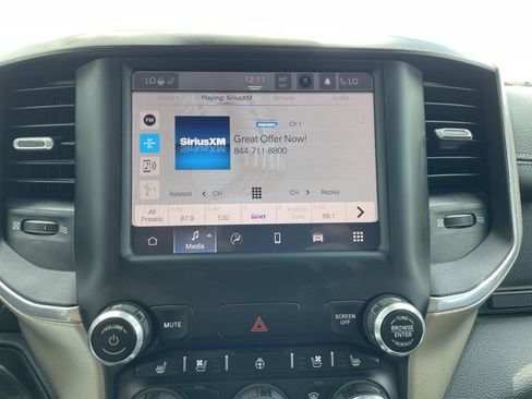 Used 2022 RAM 1500 Laramie image 5