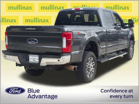 Used 2018 Ford F350 Lariat w/ Lariat Ultimate Package AWD/4WD image 4