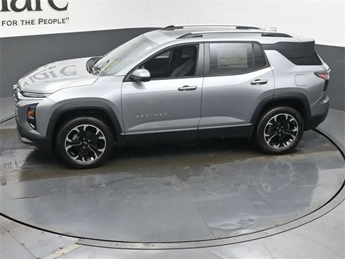 New 2026 Chevrolet Equinox LT image 36