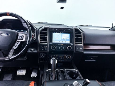 Used 2018 Ford F150 Raptor w/ Equipment Group 802A Luxury AWD/4WD image 12
