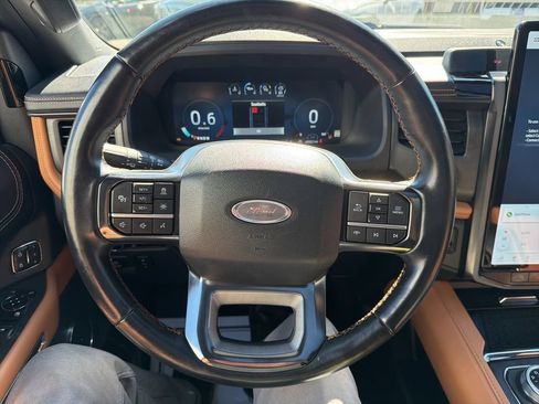 Used 2023 Ford Expedition Platinum AWD/4WD image 65