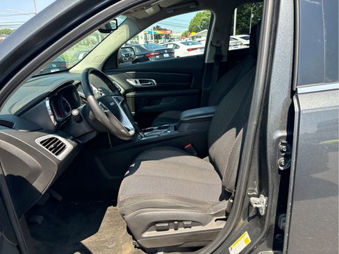Certified 2017 GMC Terrain SLE w/ Convenience Package AWD/4WD image 9