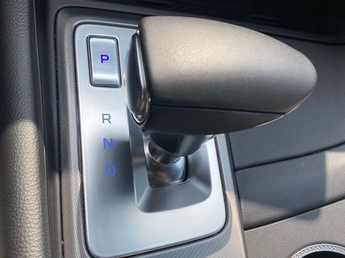 Used 2025 Genesis G70 3.3T Advanced image 18