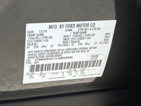 Certified 2020 Ford Explorer Platinum w/ Premium Technology Package AWD/4WD image 15