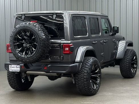 Used 2025 Jeep Wrangler Unlimited Sahara w/ Safety Group AWD/4WD image 5