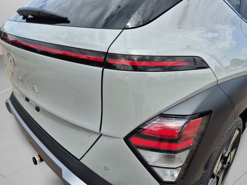 New 2026 Hyundai Kona Limited FWD image 36