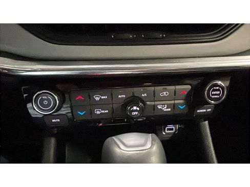 Used 2022 Jeep Compass Limited AWD/4WD image 14
