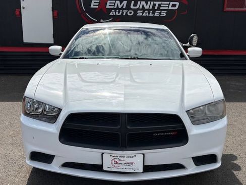 Used 2013 Dodge Charger Police RWD image 8