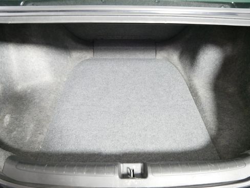 Used 2018 Honda Accord LX image 18