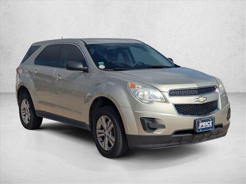 Used 2015 Chevrolet Equinox LS FWD image 3