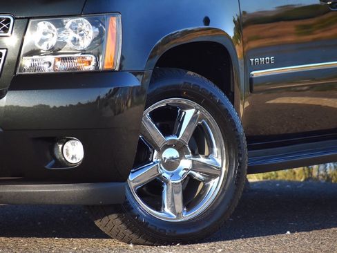Used 2012 Chevrolet Tahoe LTZ image 8