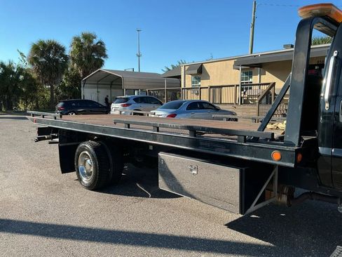 Used 2015 Ford F650 2WD Regular Cab Super Duty image 5