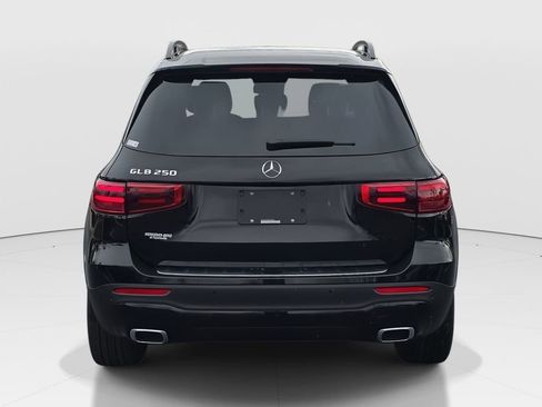 New 2026 Mercedes-Benz GLB 250 image 6