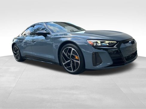 Used 2024 Audi RS e-tron GT w/ Carbon Performance Package AWD/4WD image 2