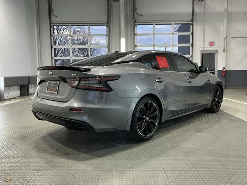 Used 2022 Nissan Maxima SR w/ Sport Mat Group image 31