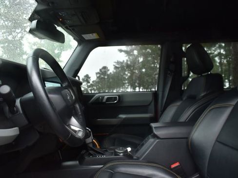 Used 2022 Ford Bronco Badlands image 22
