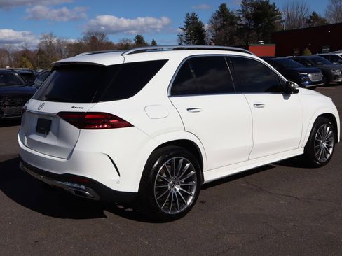 Used 2024 Mercedes-Benz GLE 450 4MATIC image 5