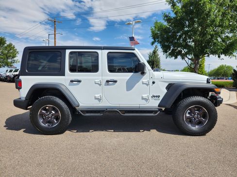 Used 2021 Jeep Wrangler Unlimited Sport AWD/4WD image 2