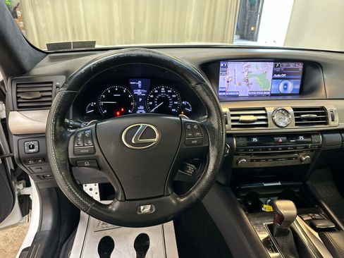 Used 2013 Lexus LS 460 AWD w/ F-Sport Pkg image 3