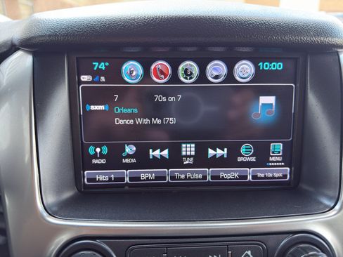 Used 2019 Chevrolet Suburban Premier AWD/4WD image 31