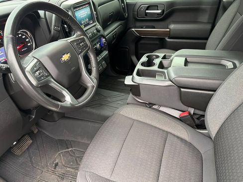 Used 2022 Chevrolet Silverado 3500 LT w/ Convenience Package image 7